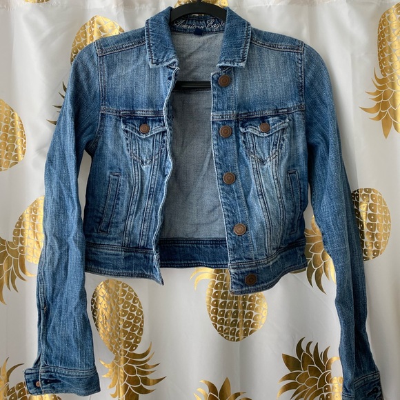 American Eagle Outfitters Jackets & Blazers - American eagle denim jacket- Dark wash- XS